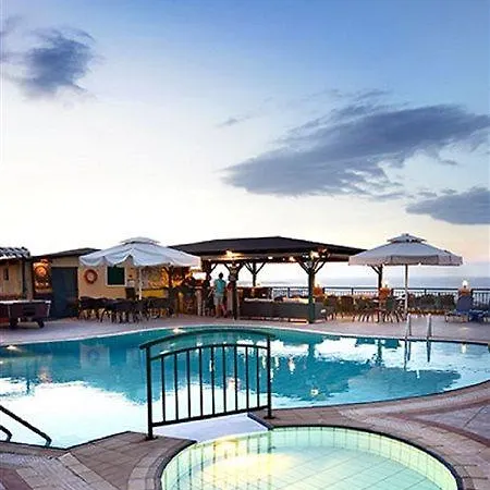 Aparthotel Petra Village