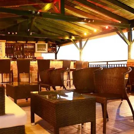 Petra Village Aparthotel 3*