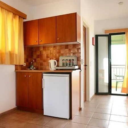 Petra Village Aparthotel Koutouloufari (Crete)
