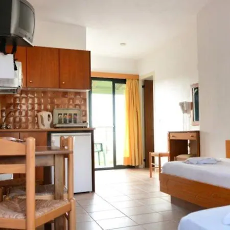 Petra Village Aparthotel 3*