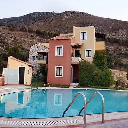 Апарт-отель Petra Village Кутулуфари